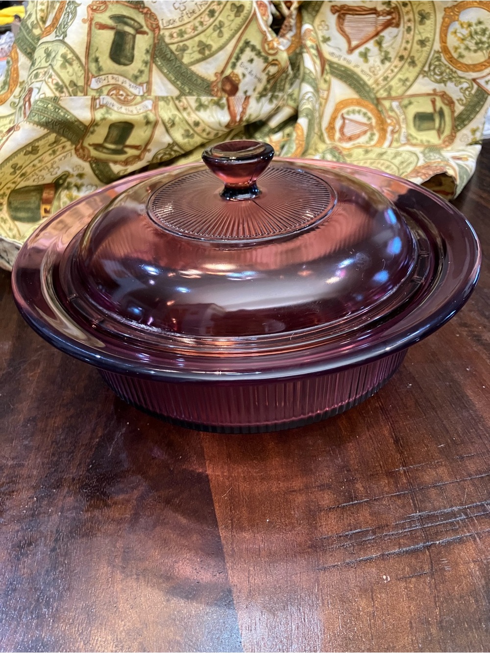 Vision Corning casserole dish with matching lid
